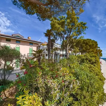 Caburlotto Apartment